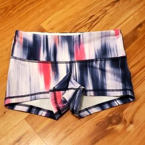 Size 2 lululemon short